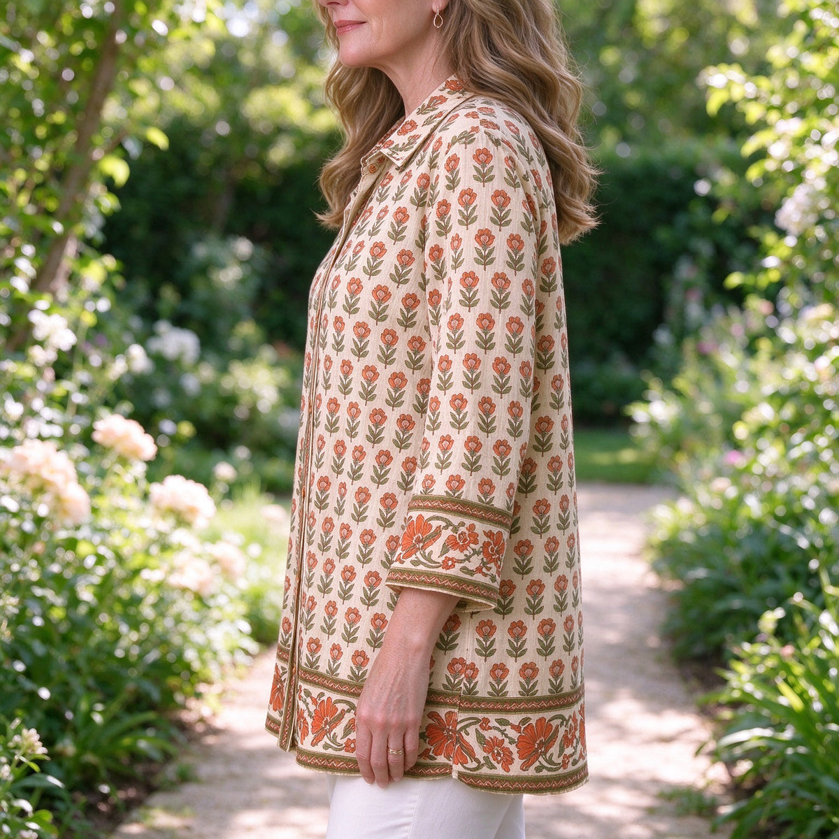 Dolores | Beige floral print button down border hem top 3