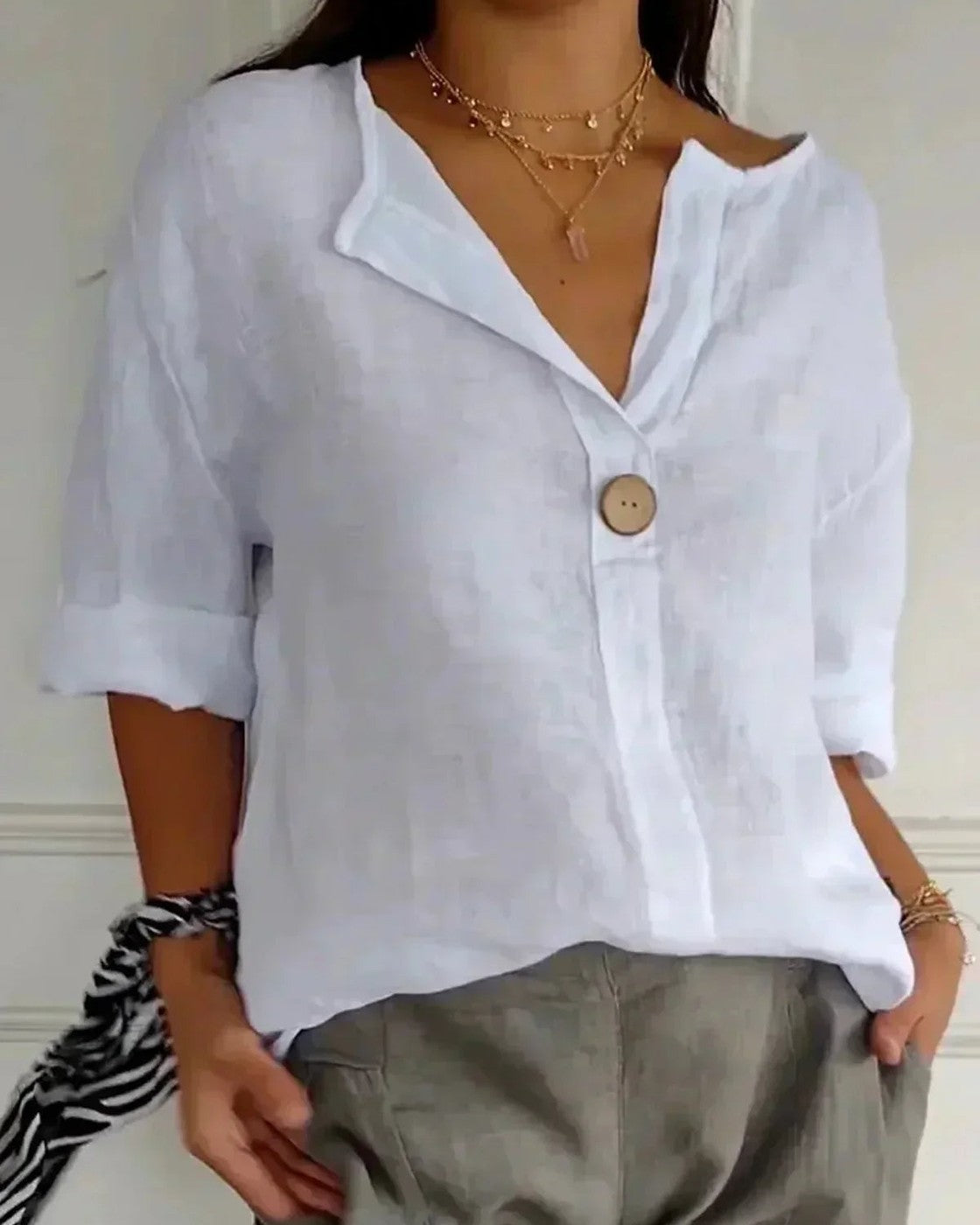 marlee-relaxed-linen-v-neck-top-1